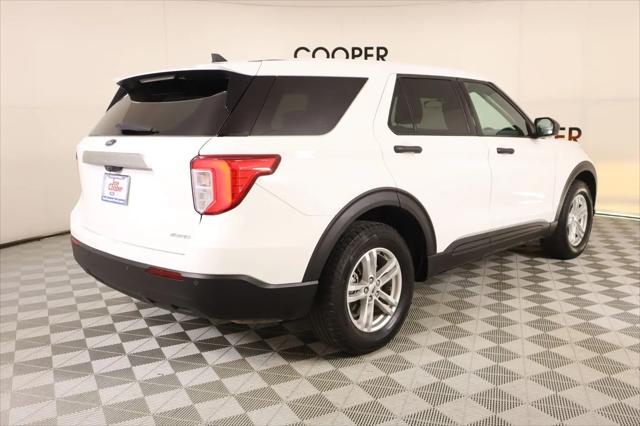 2022 Ford Explorer Base