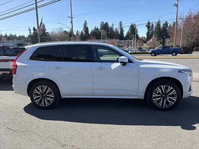 2020 Volvo XC90 T5 Momentum 7 Passenger