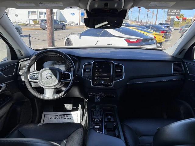 2020 Volvo XC90 T5 Momentum 7 Passenger