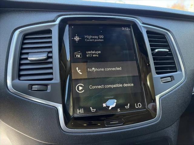 2020 Volvo XC90 T5 Momentum 7 Passenger