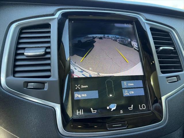 2020 Volvo XC90 T5 Momentum 7 Passenger
