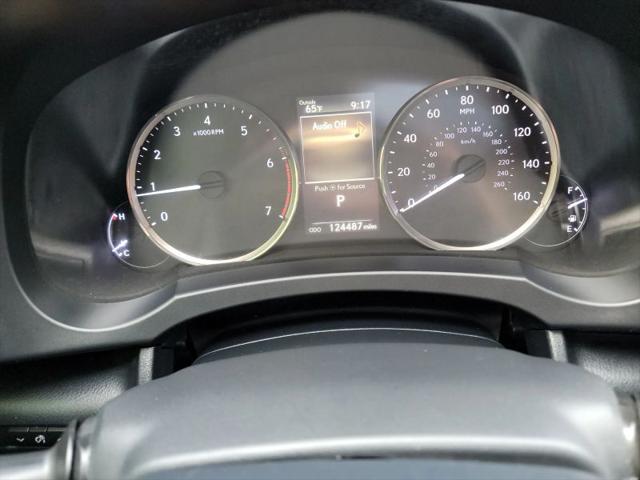 2017 Lexus IS 200t 200t