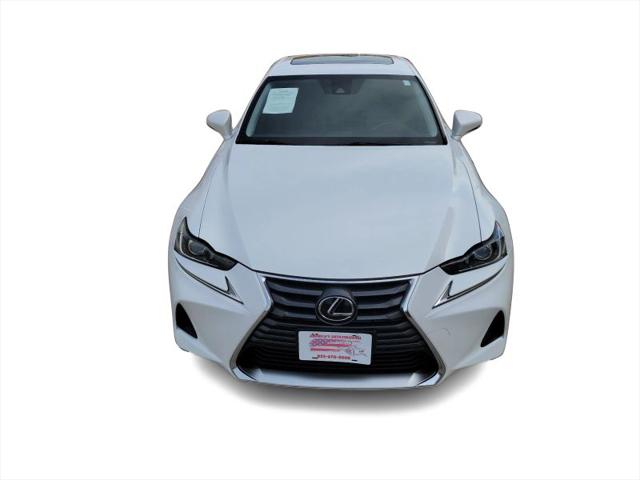 2017 Lexus IS 200t 200t