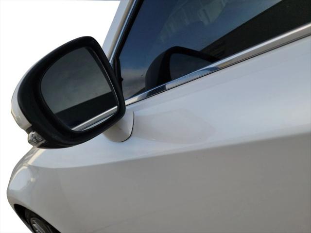 2017 Lexus IS 200t 200t