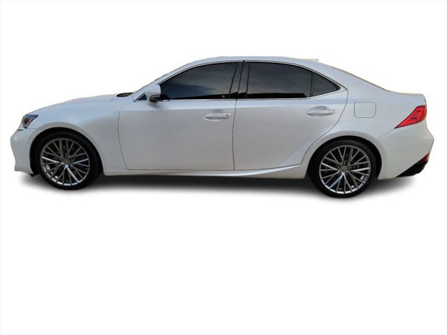 2017 Lexus IS 200t 200t