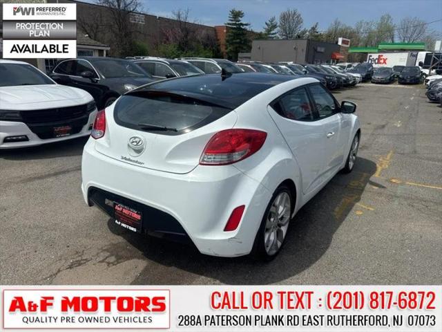 2013 Hyundai Veloster Base w/Black