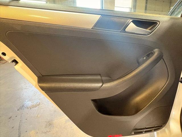2016 Volkswagen Jetta 1.4T SE