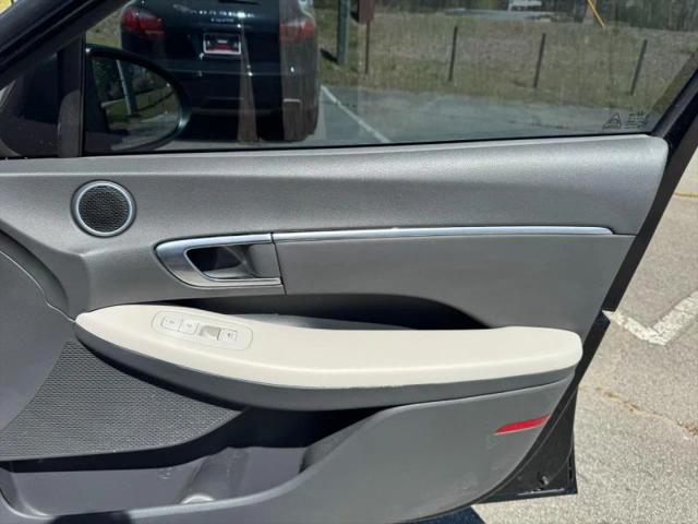 2023 Hyundai Sonata Hybrid Blue