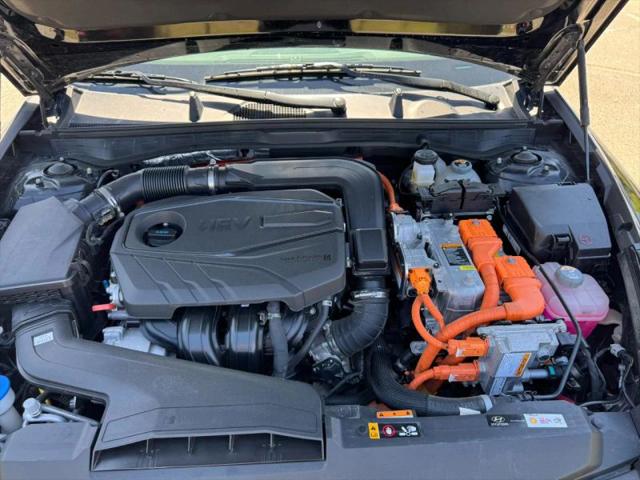 2023 Hyundai Sonata Hybrid Blue