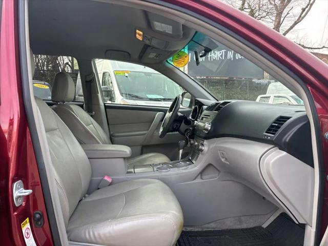 2010 Toyota Highlander Base