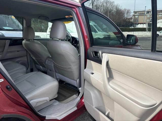 2010 Toyota Highlander Base