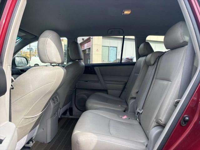 2010 Toyota Highlander Base