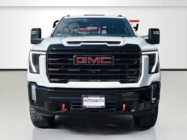 2024 GMC Sierra 2500HD 4WD Crew Cab Standard Bed AT4X