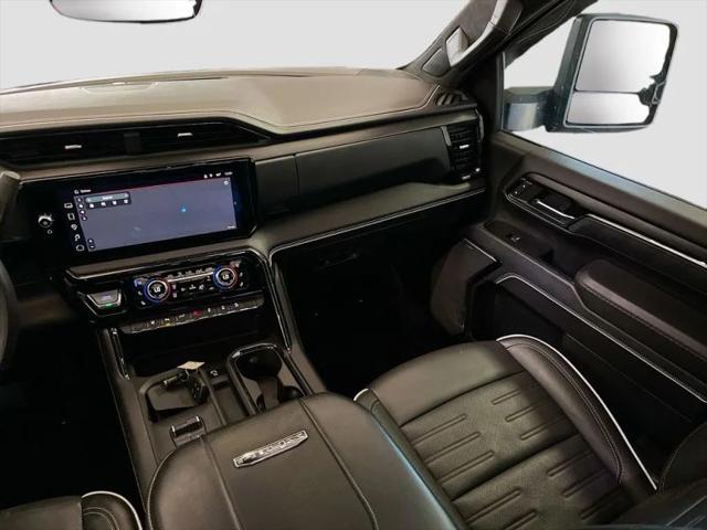 2024 GMC Sierra 2500HD 4WD Crew Cab Standard Bed AT4X