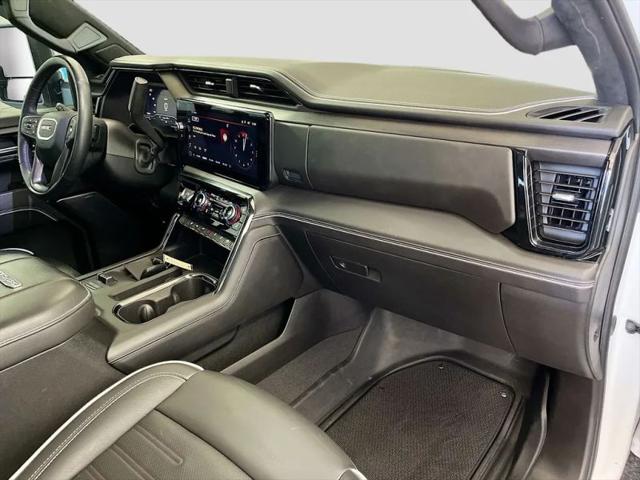 2024 GMC Sierra 2500HD 4WD Crew Cab Standard Bed AT4X