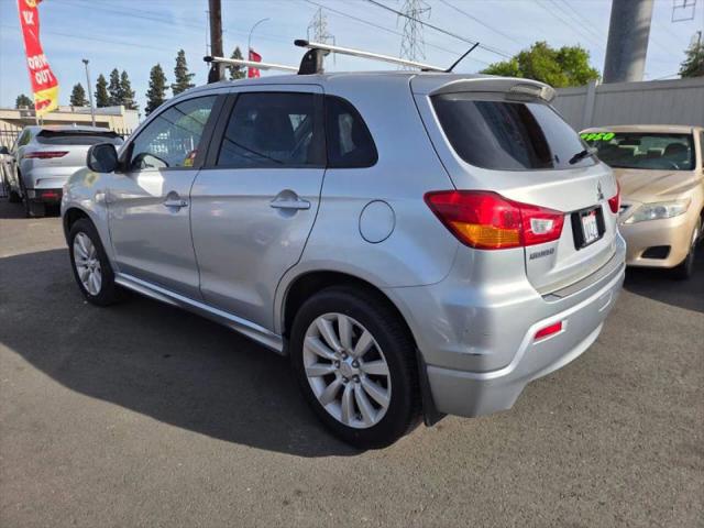 2011 Mitsubishi Outlander Sport SE