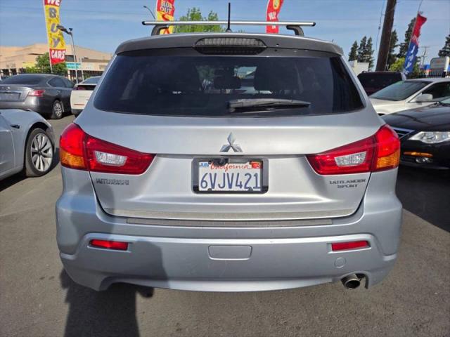 2011 Mitsubishi Outlander Sport SE