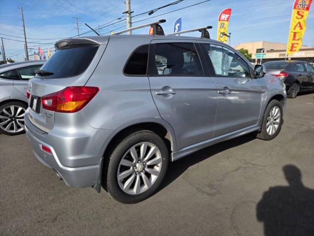 2011 Mitsubishi Outlander Sport SE