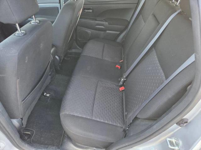 2011 Mitsubishi Outlander Sport SE