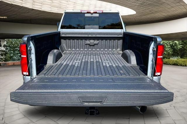 2026 Chevrolet Silverado 2500HD Crew Cab, Standard Bed, LT, 4WD