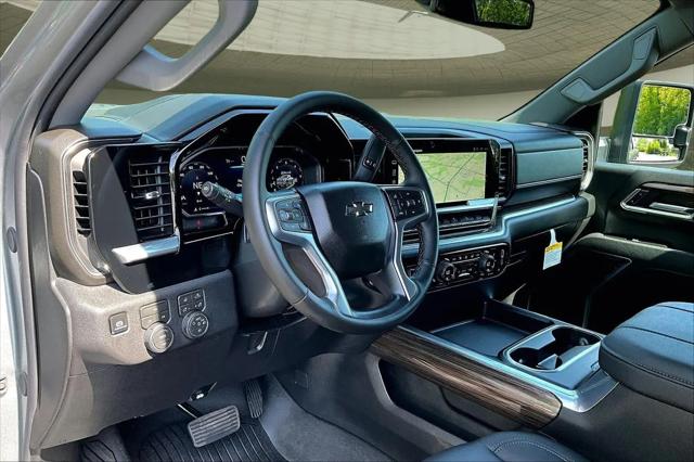 2026 Chevrolet Silverado 2500HD Crew Cab, Standard Bed, LT, 4WD