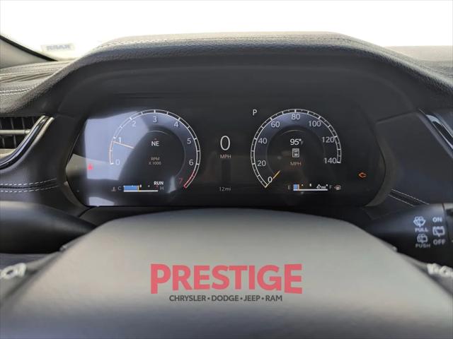 2026 Jeep Grand Cherokee L Altitude 4x4