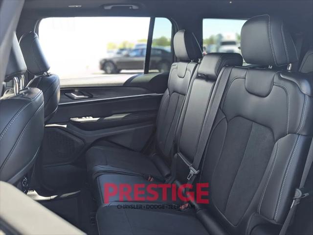 2026 Jeep Grand Cherokee L Altitude 4x4
