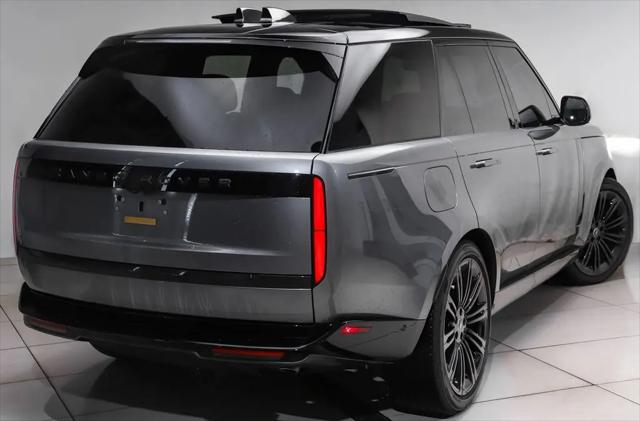 2025 Land Rover Range Rover P530 SE