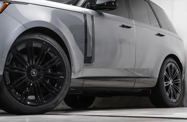 2025 Land Rover Range Rover P530 SE