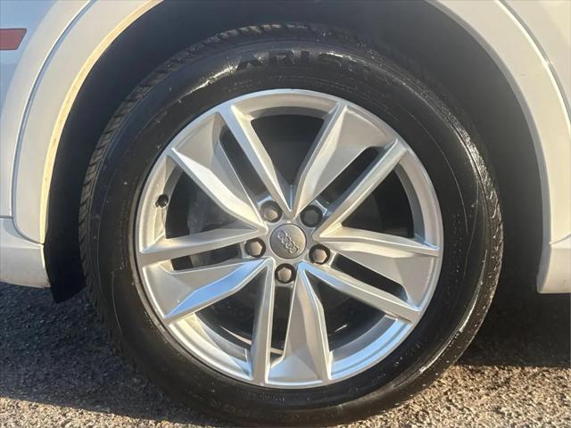 2017 Audi Q3 2.0T Premium