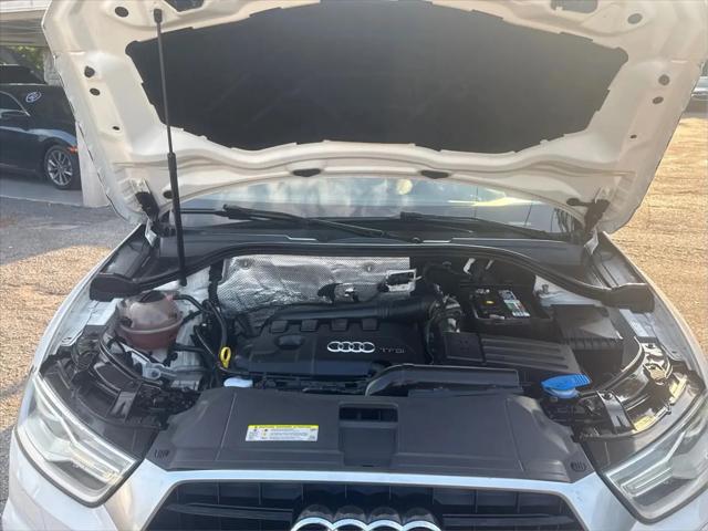 2017 Audi Q3 2.0T Premium