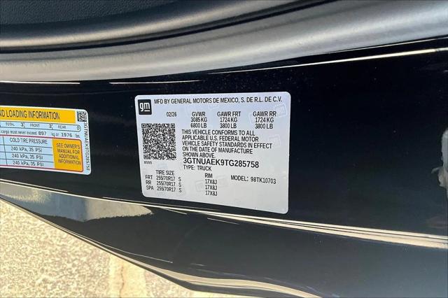 2026 GMC Sierra 1500 Regular Cab, Standard Bed, Pro, 4WD