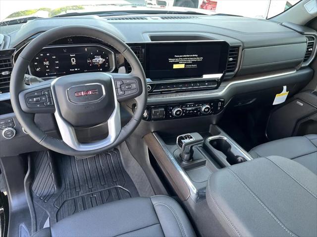 2026 GMC Sierra 1500 Crew Cab, Short Bed, SLT, 4WD