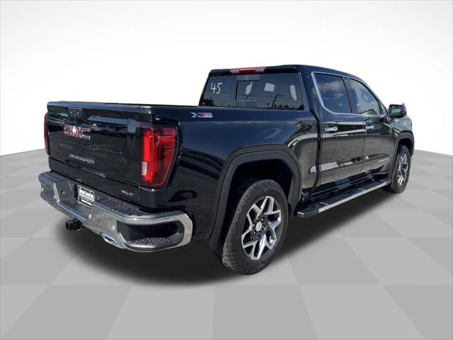 2026 GMC Sierra 1500 Crew Cab, Short Bed, SLT, 4WD