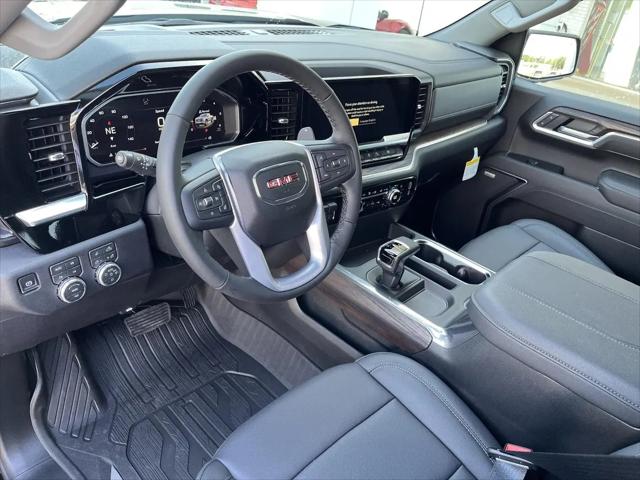 2026 GMC Sierra 1500 Crew Cab, Short Bed, SLT, 4WD