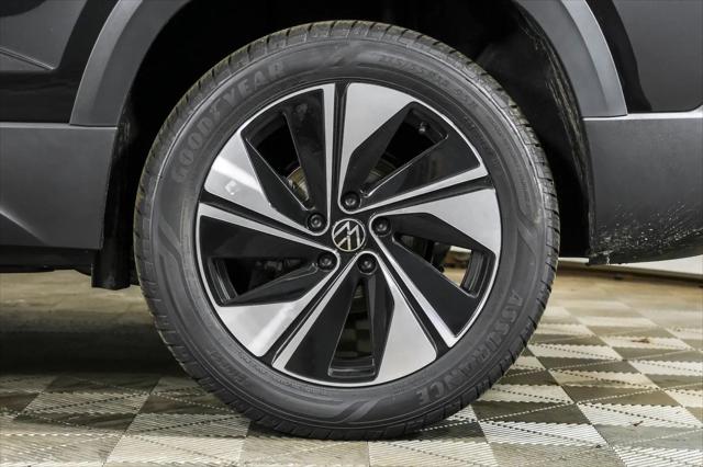 2026 Volkswagen Taos SE