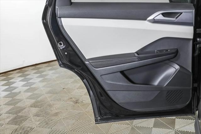 2026 Volkswagen Taos SE