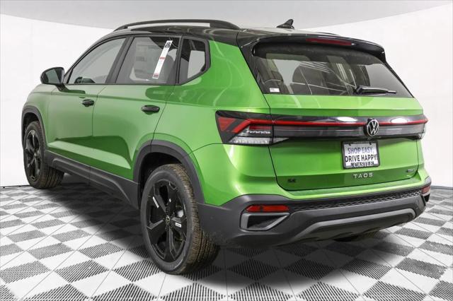 2026 Volkswagen Taos SE Black
