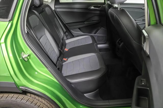 2026 Volkswagen Taos SE Black