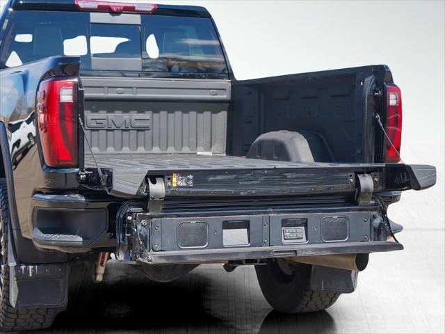 2025 GMC Sierra 3500HD Crew Cab, Standard Bed, Denali Ultimate, 4WD