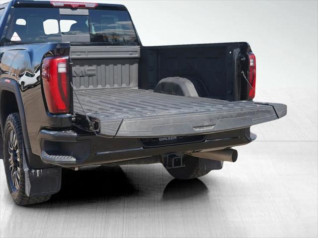 2025 GMC Sierra 3500HD Crew Cab, Standard Bed, Denali Ultimate, 4WD