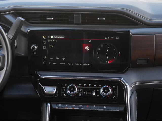 2025 GMC Sierra 3500HD Crew Cab, Standard Bed, Denali Ultimate, 4WD