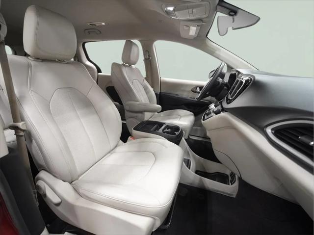2021 Chrysler Voyager LXI