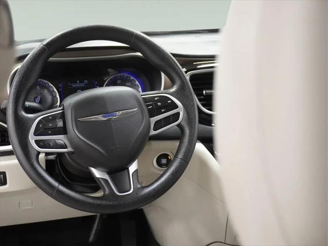 2021 Chrysler Voyager LXI