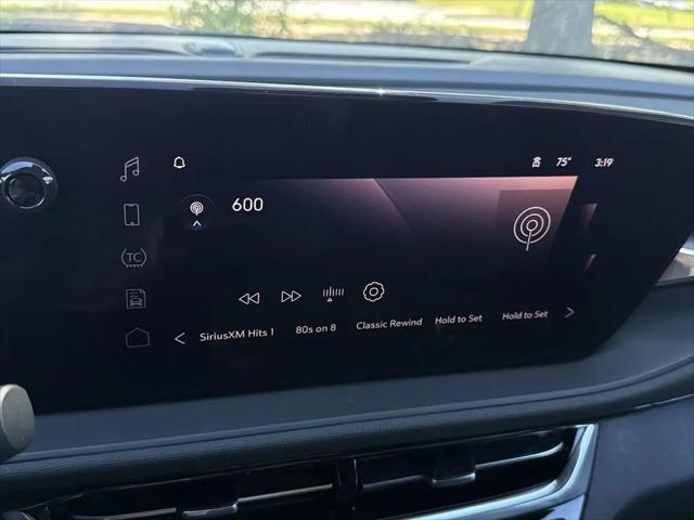2026 Buick NV Sport Touring FWD