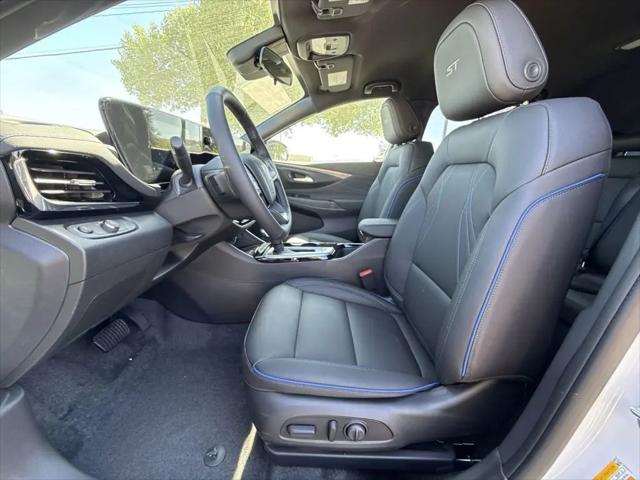 2026 Buick NV Sport Touring FWD