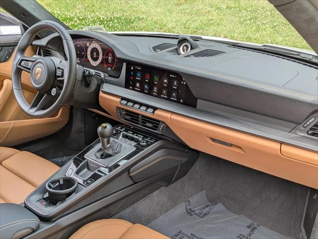 2025 Porsche 911 GT3 w/Touring Package