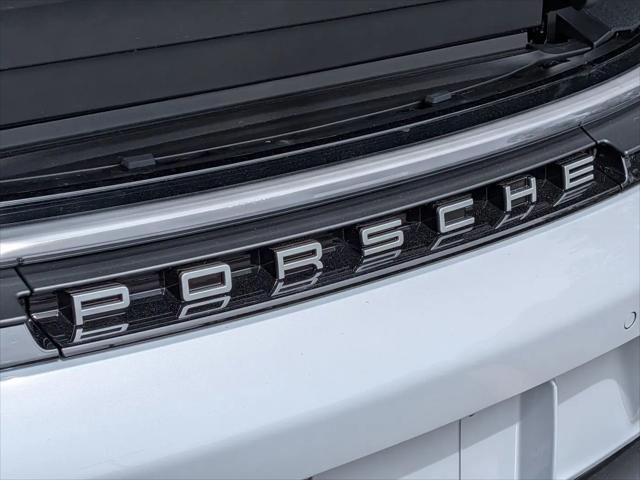 2025 Porsche 911 GT3 w/Touring Package