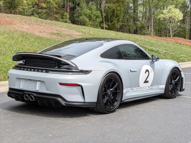 2025 Porsche 911 GT3 w/Touring Package