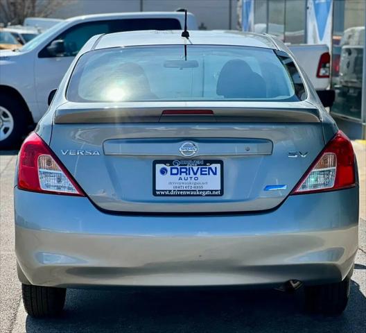 2013 Nissan Versa 1.6 SV